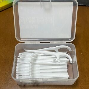 White Dental Floss Picks Set
